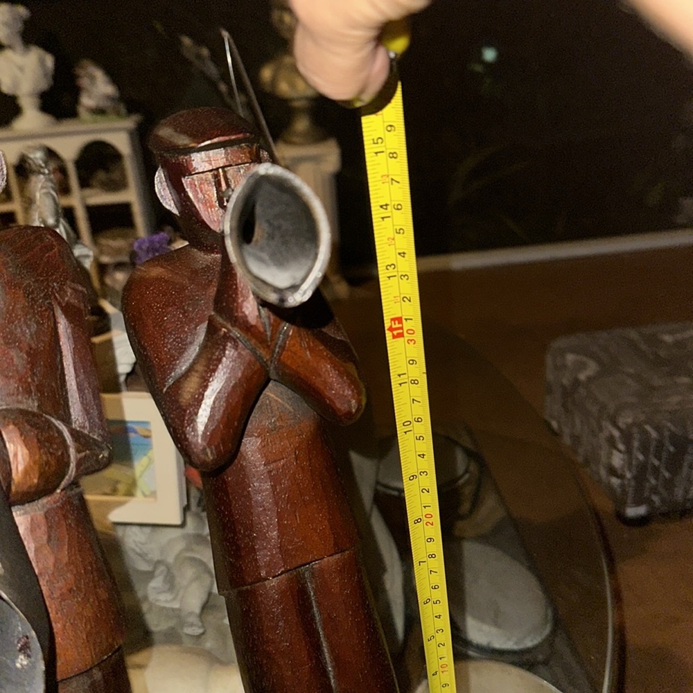 Pier 1 -Two sculptures Vintage Hand Carved Wooden
Jazz Musicians Set 15inches - Picture 8 of 8